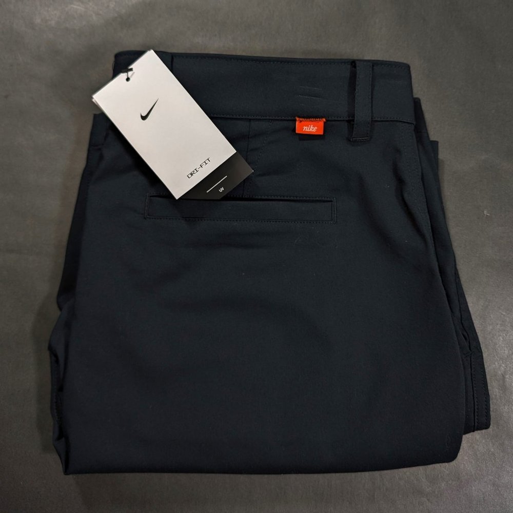 Nike Golf Shorts Size 40 Men's Standard Fit UPF 40 Black DA4139-010
